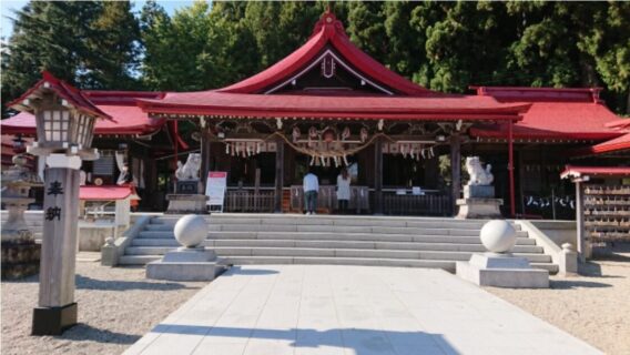 蛇_金蛇水（かなへびすい）神社