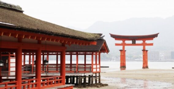 厳島神社