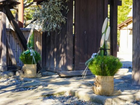 空間_整える_開運_しめ縄_盛り塩_門松
