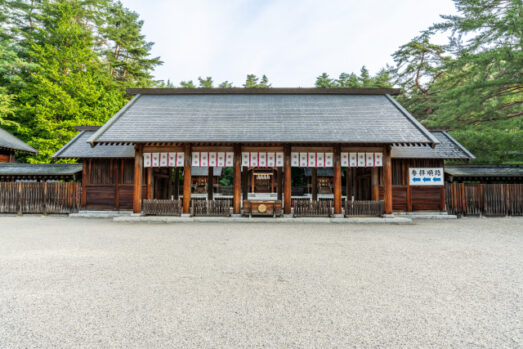 神社_参道_玉砂利