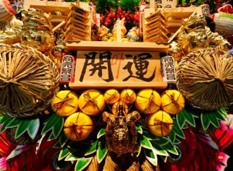 開運アイテム_招き猫_だるま_七福神_しめ縄まで意味と種類を解説